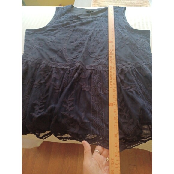 Lane Bryant NWT navy lace blouse 20 plus sz sleeveless sheer lined party holiday - Picture 10 of 10